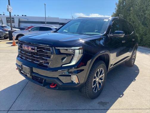 2025 GMC Acadia AWD AT4