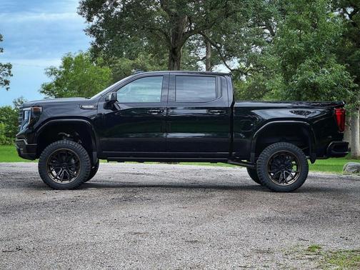 Onyx Black 2026 GMC Sierra 1500 Elevation