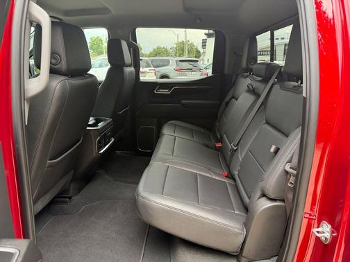 Volcanic Red Tintcoat 2023 GMC Sierra 1500 SLT