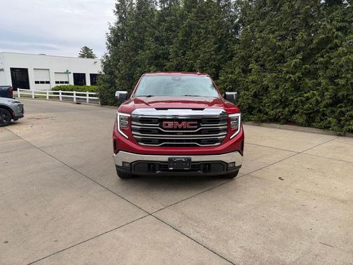 Volcanic Red Tintcoat 2023 GMC Sierra 1500 SLT