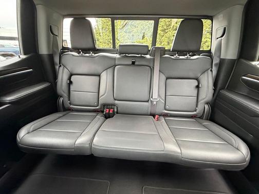 Volcanic Red Tintcoat 2023 GMC Sierra 1500 SLT