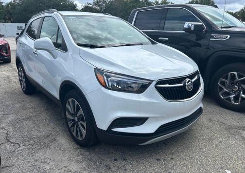 Summit White 2022 Buick Encore Preferred