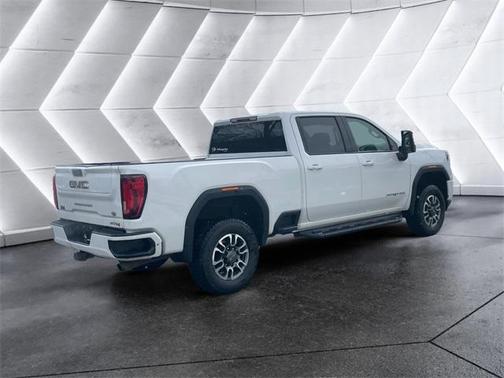 2022 GMC Sierra 2500 AT4