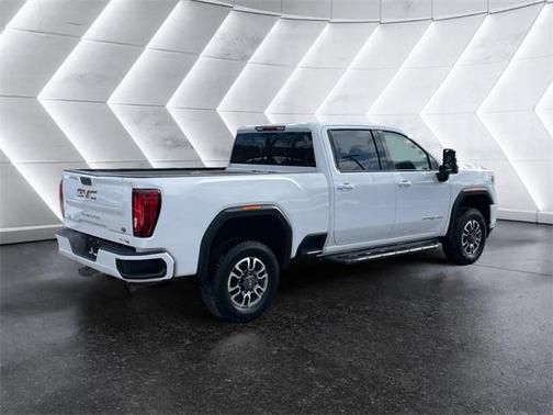 2022 GMC Sierra 2500 AT4