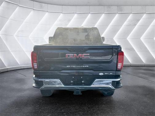 2026 GMC Sierra 2500 SLE