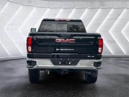 2026 GMC Sierra 2500 SLE