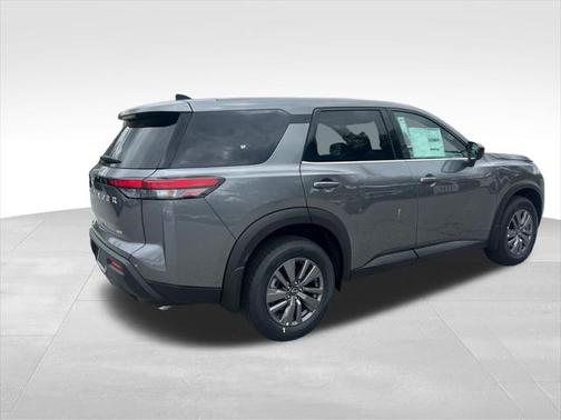 2025 Nissan Pathfinder S 4WD