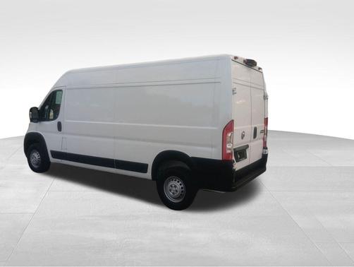 Bright White Clearcoat 2024 RAM ProMaster 2500 Tradesman