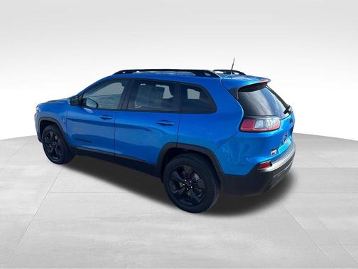 Hydro Blue Pearlcoat 2021 Jeep Cherokee Altitude