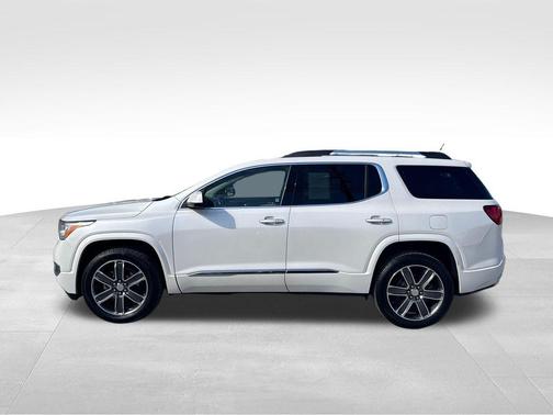 White Frost Tricoat 2019 GMC Acadia Denali