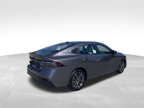 Gun Metallic 2026 Nissan Sentra SL