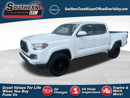 2022 Toyota Tacoma SR5