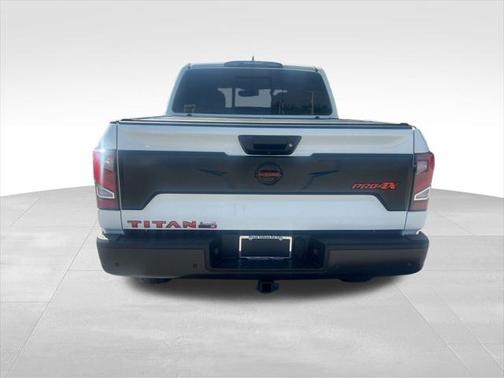 2022 Nissan Titan PRO-4X