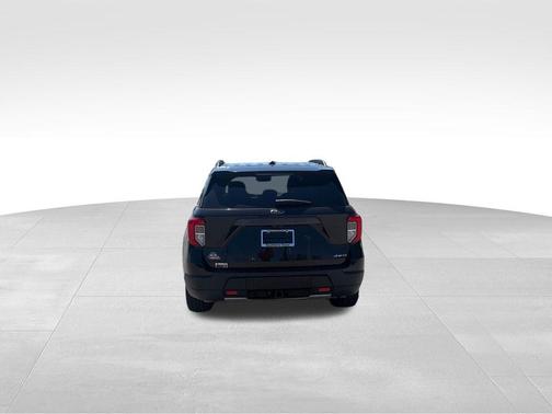 Agate Black Metallic 2022 Ford Explorer Timberline