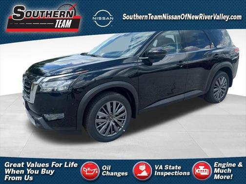 2025 Nissan Pathfinder SL 4WD