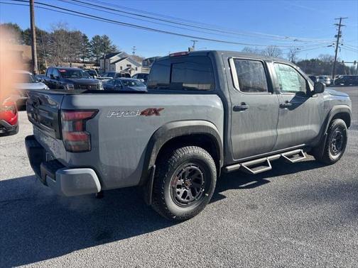 2025 Nissan Frontier PRO-4X