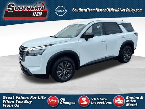 2023 Nissan Pathfinder S 4WD