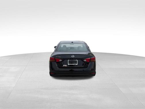 Super Black 2025 Nissan Altima 2.5 SV