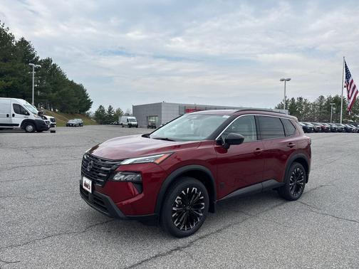 Scarlet Ember Tintcoat 2026 Nissan Rogue Dark Armor