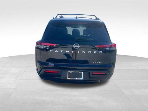 2022 Nissan Pathfinder SV 4WD