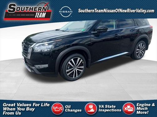 2025 Nissan Pathfinder Platinum 4WD