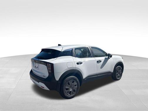Fresh Powder 2026 Nissan Kicks S
