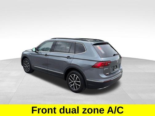 Platinum Gray Metallic 2021 Volkswagen Tiguan 2.0T SE