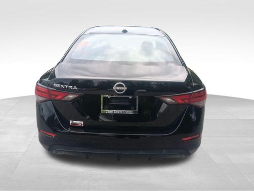 Super Black 2025 Nissan Sentra SV
