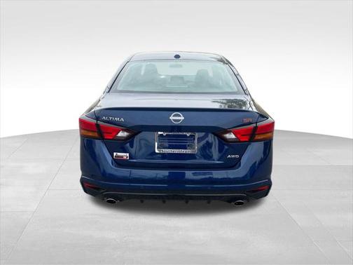 2024 Nissan Altima SR Intelligent AWD