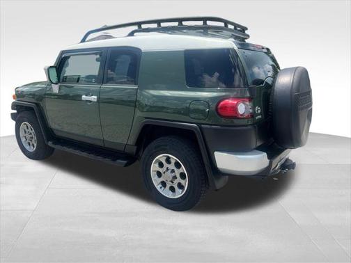 2012 Toyota FJ Cruiser Base