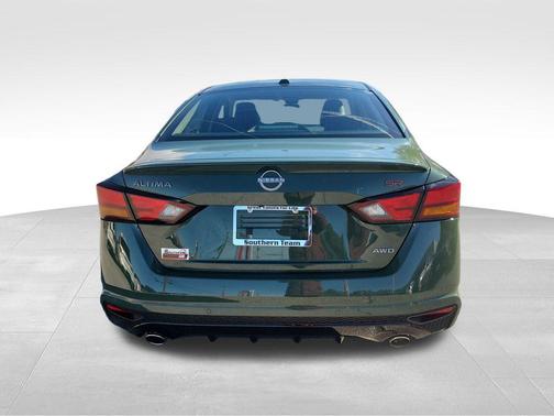 2025 Nissan Altima SR AWD