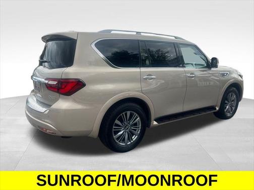 2021 INFINITI QX80 Luxe