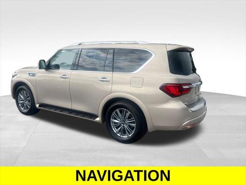 2021 INFINITI QX80 Luxe