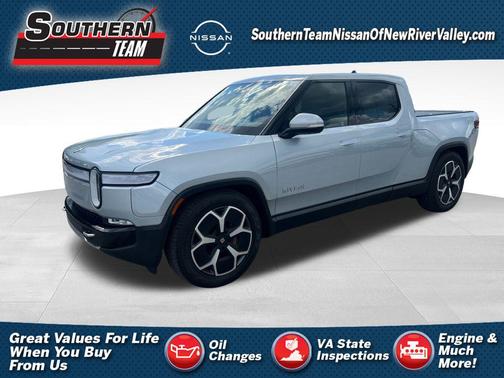 2024 Rivian R1T Adventure