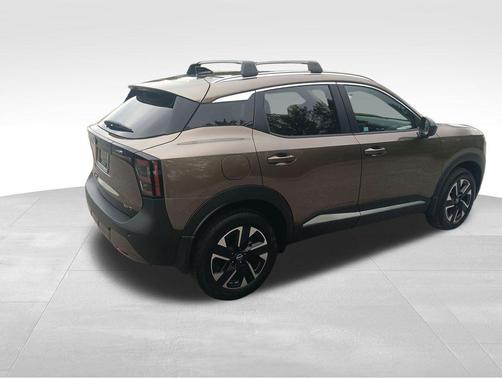 Canyon Bronze Metallic 2026 Nissan Kicks SV