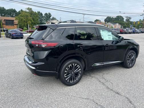 2025 Nissan Rogue Platinum