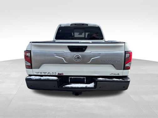 2021 Nissan Titan Platinum Reserve