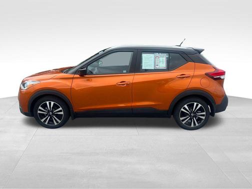 2020 Nissan Kicks SV