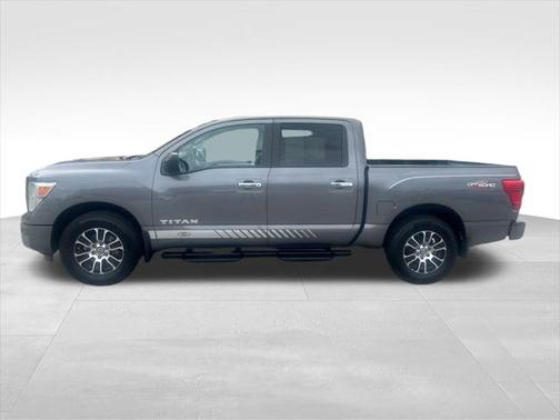 2021 Nissan Titan SV