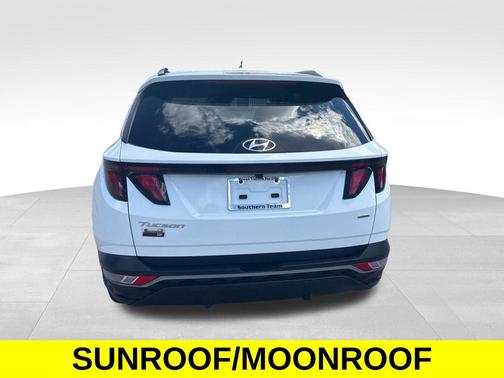 White Pearl 2024 Hyundai TUCSON SEL