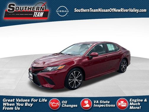 2018 Toyota Camry SE