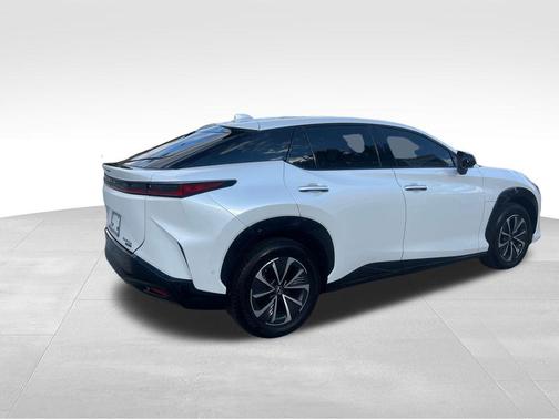 2023 Lexus RZ 450e Premium
