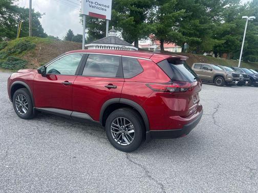 2025 Nissan Rogue S