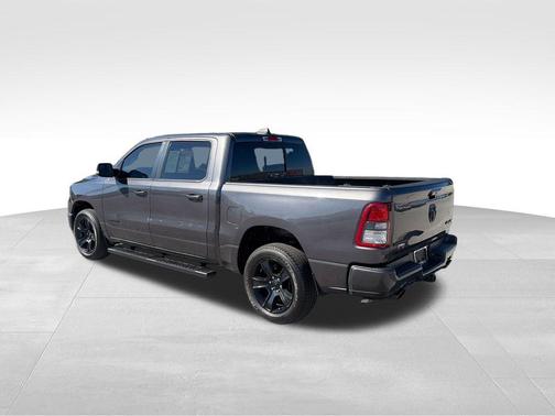 Granite Crystal Metallic Clearcoat 2022 RAM 1500 Big Horn/Lone Star