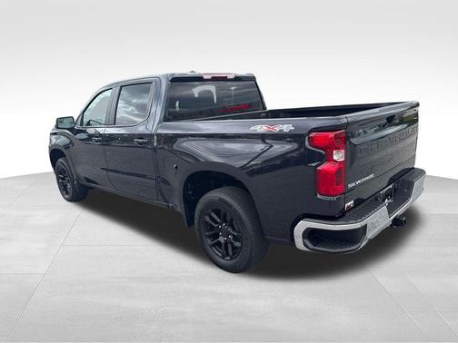 Dark Ash Metallic 2023 Chevrolet Silverado 1500 LT
