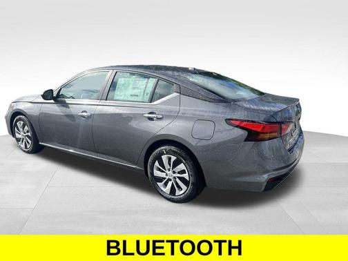 Gun Metallic 2025 Nissan Altima S FWD