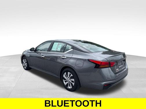 2025 Nissan Altima S FWD