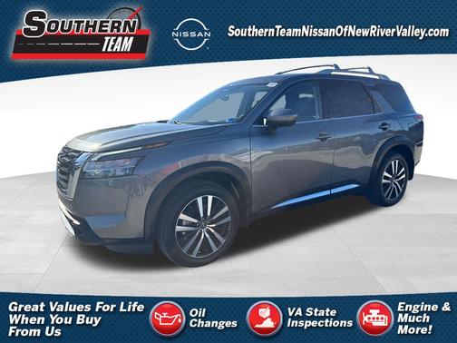 2024 Nissan Pathfinder Platinum