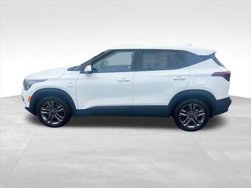 2023 Kia Seltos LX