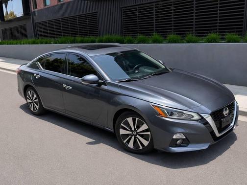 Storm Blue Metallic 2020 Nissan Altima 2.5 SL